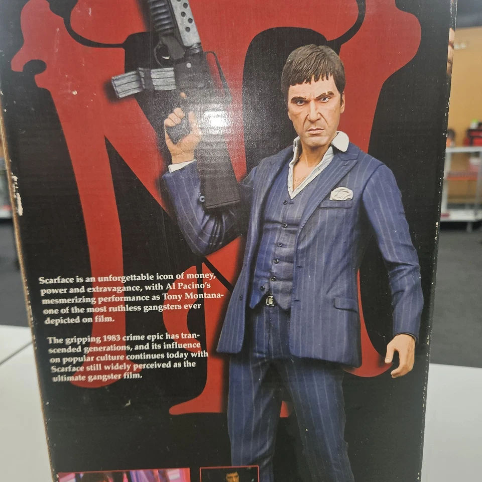 "Figura de lujo Scarface 18"" 2007 NECA Reel Toys Tony Montana traje azul" Foto 4 de 4