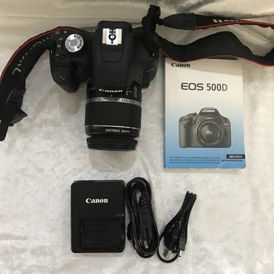 Canon EOS 500D 15,1 MP FULL HD DSLR mit Canon EF 28-80mm II Objektiv Top
