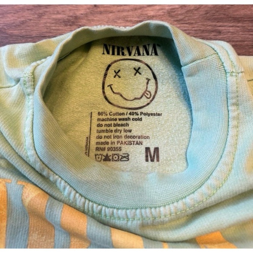Nirvana Crew Neck Medium Green - image 2