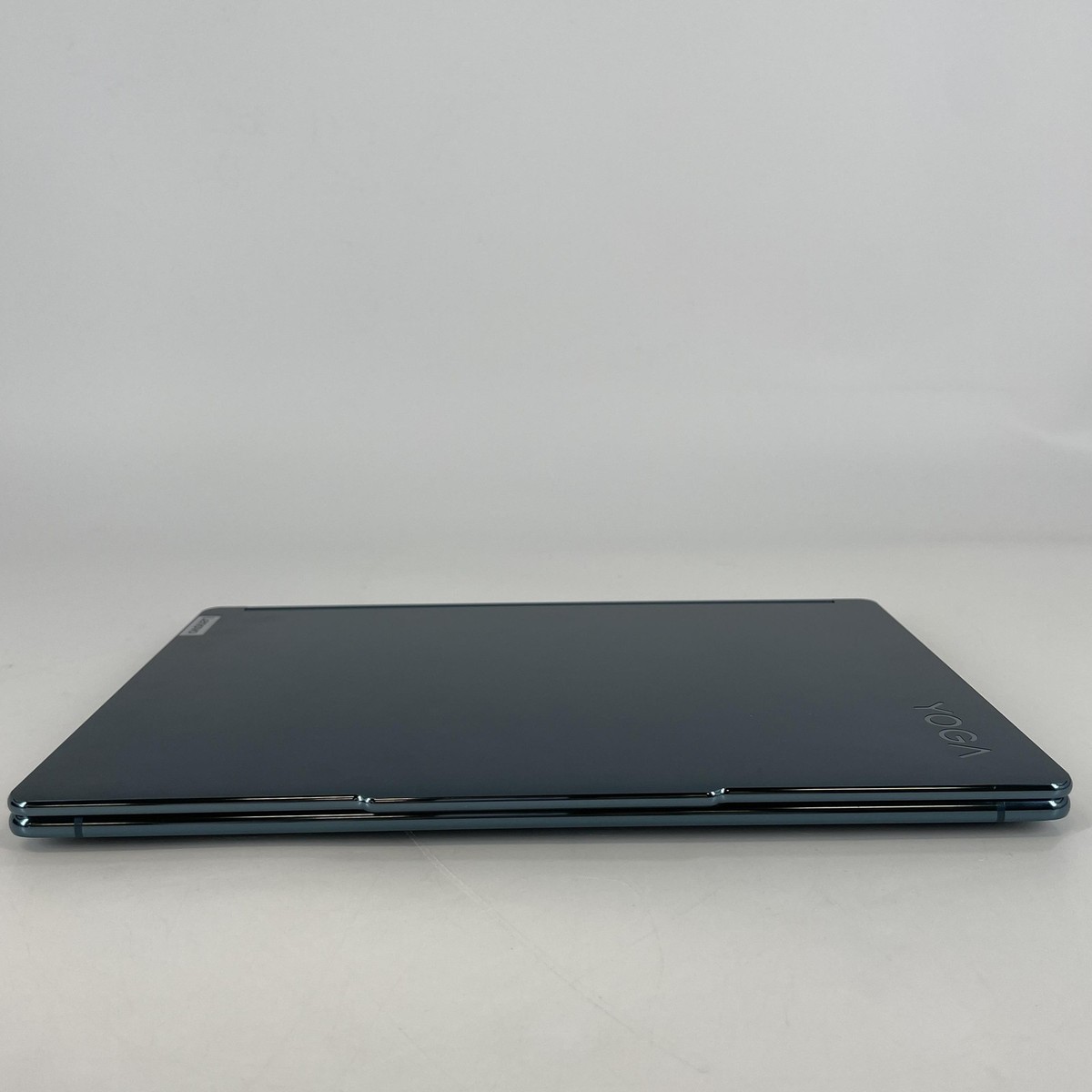 Lenovo Yoga Book 9i 13.3 QHD+ TOUCH 1.7 GHz i7-1355U 16GB 512GB