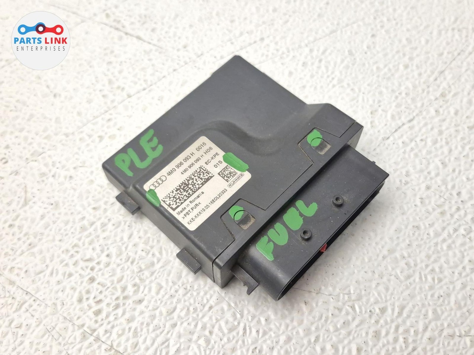 Bentley Bentayga 2016-2020 Fuel pump control module P/N 4M0906093H