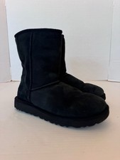Ugg Women's Size 8 Classic Short II Black Suede Sheepskin Winter Boots