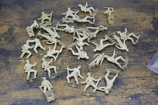 Vintage MPC ARMY MEN Toy Figure Lot of 27 Soldiers Tan / Light Brown