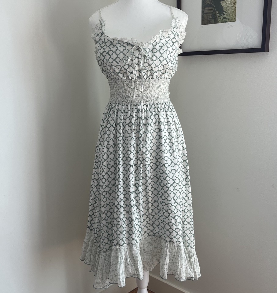 Women’s white/green patterned sundress with frilled hem | Size S