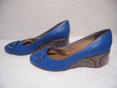 BOTTERO Damen-Keilpumps, Gr. 40, butterweiches, royalblaues Leder, Hingucker!