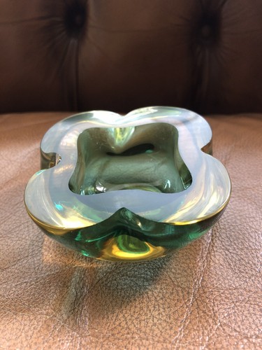 Flavio Poli Seguso Pinched Shape Murano Art Glass Sommerso Green Amber Mini Bowl - Picture 18 of 22