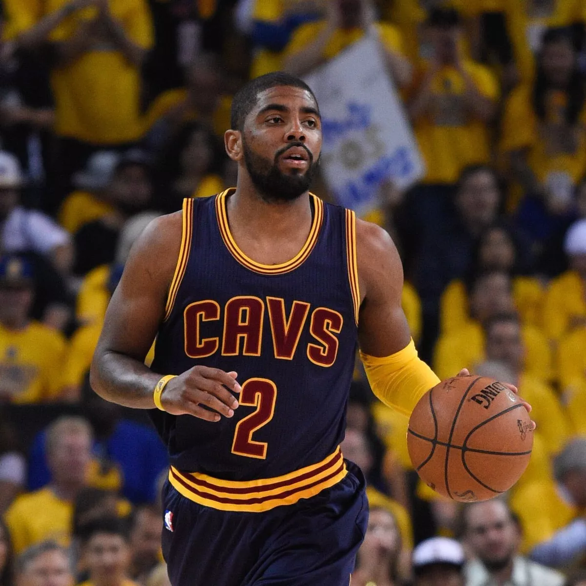 Kyrie irving cavs best sale jersey for sale