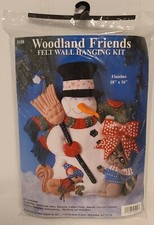 New Design Works Crafts Felt Wall Hanging Kit Snowman Woodland Friends 5109