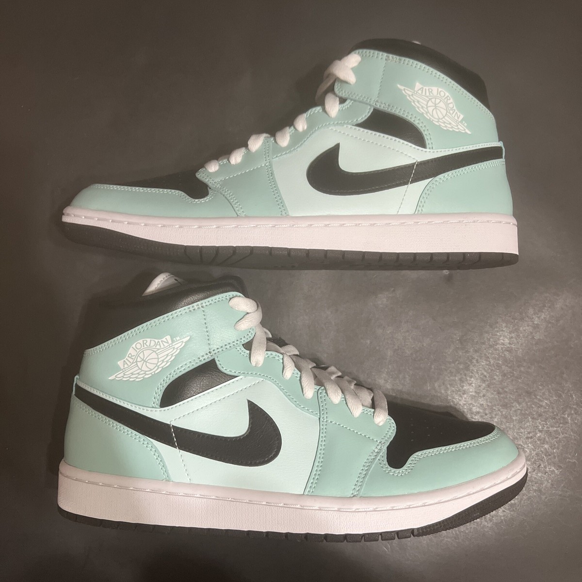 Sz 11.5 - NIKE WMNS AIR JORDAN 1 MID 'AQUA BLACK' [BQ6472 Sz 11.5 - NIKE WMNS AIR JORDAN 1 MID 'AQUA BLACK' [BQ6472