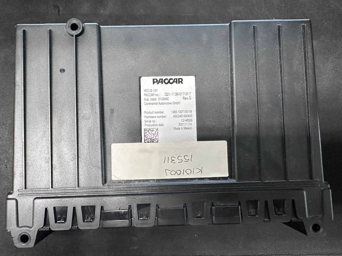 Kenworth T680 PACCAR VECU Cab Control Module P/N Q21-1139-017-017