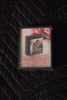 Elite Flash Drive Box with 2.875'' X 3.875'' Cover Photo *FLASH DRIVE NOT INCLUDED