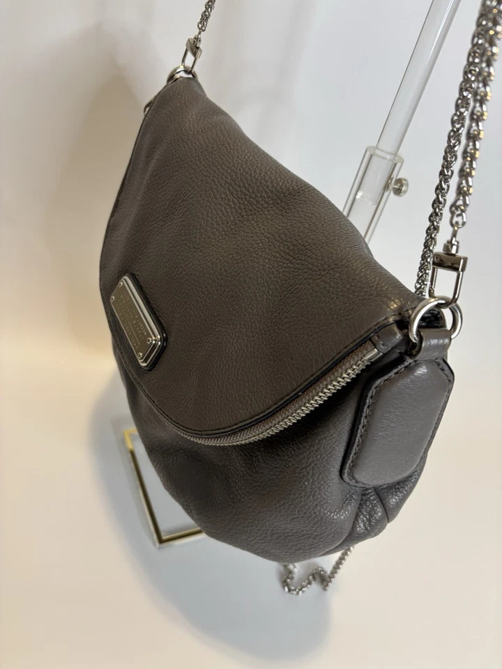 Bolso Bandolera Marc Jacobs Cuero Gris Cemento AUTÉNTICO con Cadena Post-Mercado Foto 4 de 4