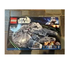 LEGO Star Wars Millennium Falcon 7965 Complete Set 1254 Pieces Includes Minifigs