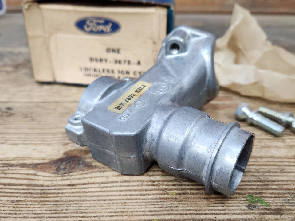 Nuevo de Lote Original 1975 Mercury Capri cilindro de encendido sin bloqueo D5ry-3675-A Foto 3 de 4