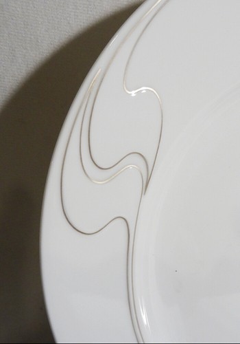 ROSENTHAL WHITE GOLD ASIMMETRIA 5 Piece Place Setting NEW NEVER USED Germany - Picture 3 of 12