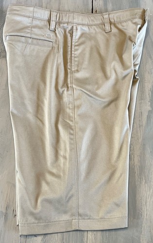 UA UNDER AMOUR BOYS Showdown HeatGear Golf Dress Shorts 18 Yrs $39 Barley - Picture 5 of 6