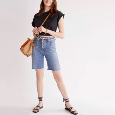 Agolde  90s Pinch-Waist Ultra High-Rise Bermudas Sz 30 Medium Wash Raw Hem NWT