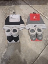 2 - Nike Booties Crib Hat And Booties Newborn 0/6 Months Black - White Gray