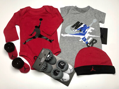 NEW AIR NIKE/JORDAN BABY Boys 6-Pc GIFT Set: Bodysuits, Hat Booties 0-6  Months