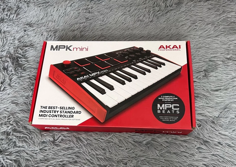 Akai MPK Mini MK3 25-Key USB MIDI Keyboard Controller with 8 Assignable Backlit