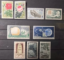 6119 - FRANCE - SCOTT# 1043-1044, 1047-1048, 1052, 1056, 1057-1058, 1065 - MNH