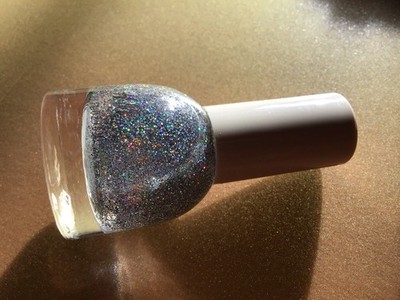 H & M Hologramm Nagellack Standing Ovation