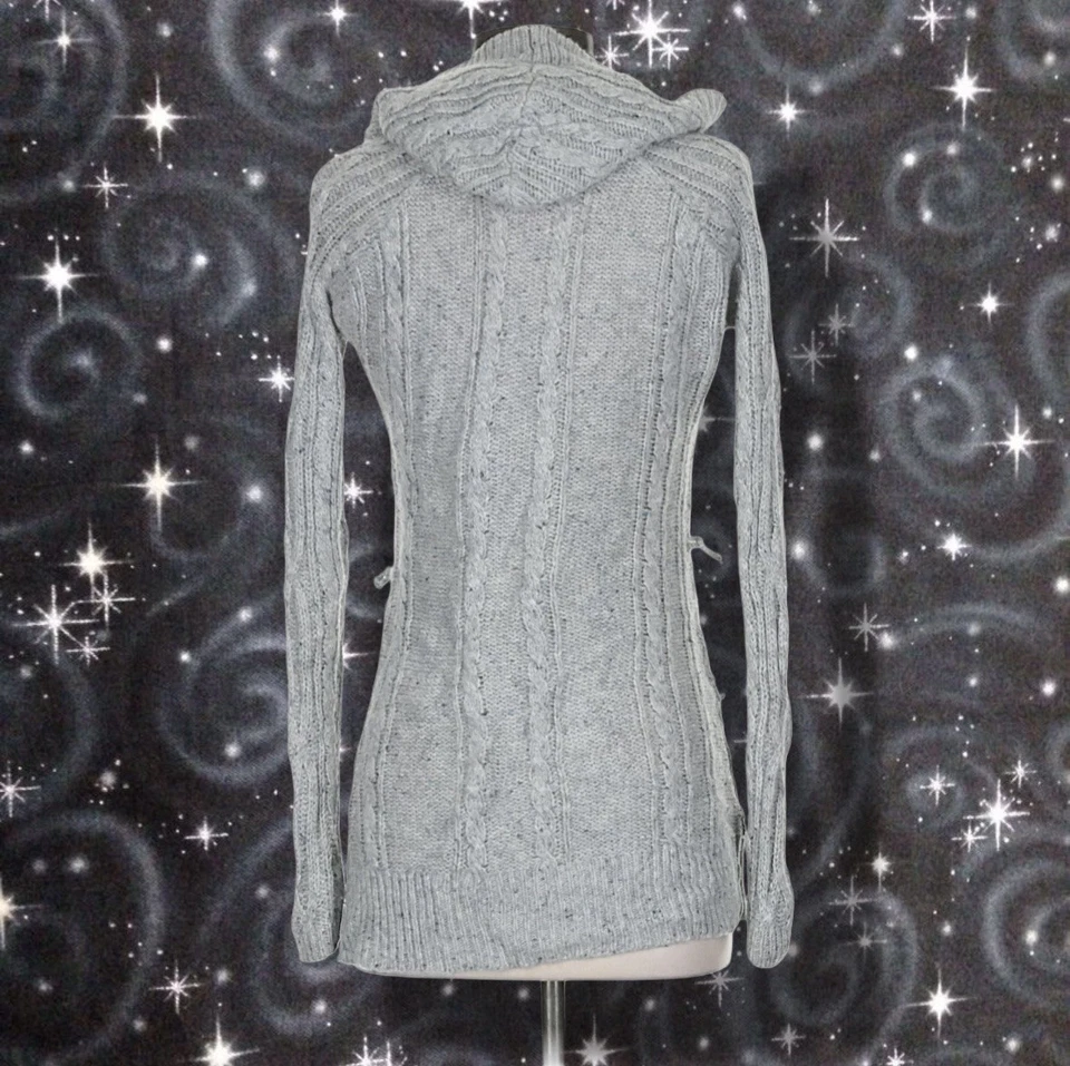 复古 2000 年代早期 y2k 暮光之城 Elena Gilbert 贝拉天鹅灰色连帽开衫 — 第 2/3 张图片