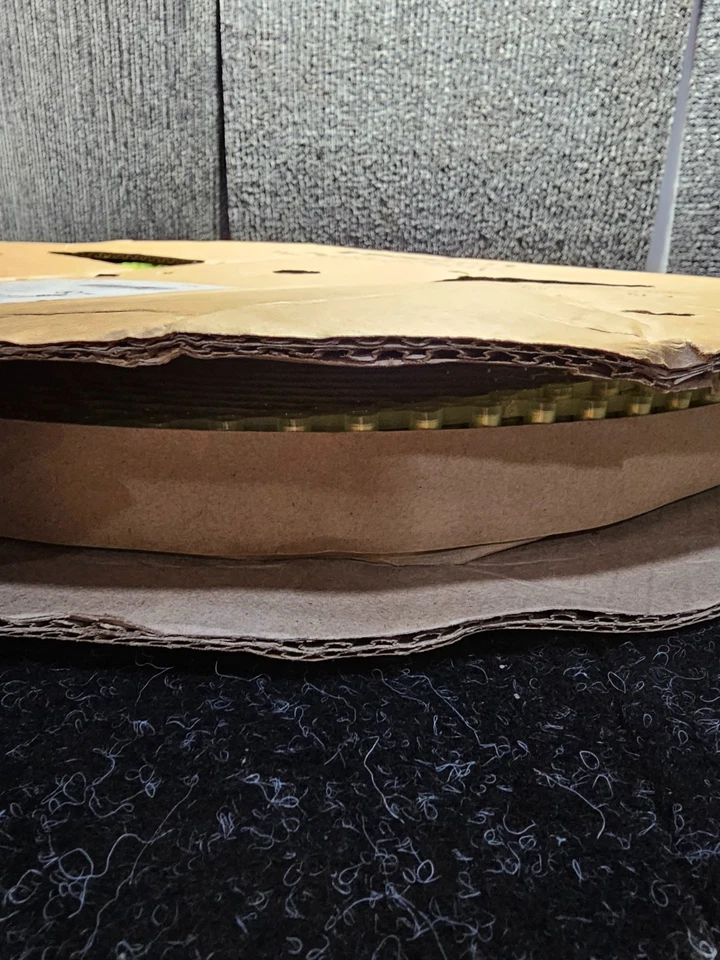 (QTY 2000) Panduit PN10-14R-2K Pressure Terminal Connector Ring, Yellow Nylon - Image 4 of 4