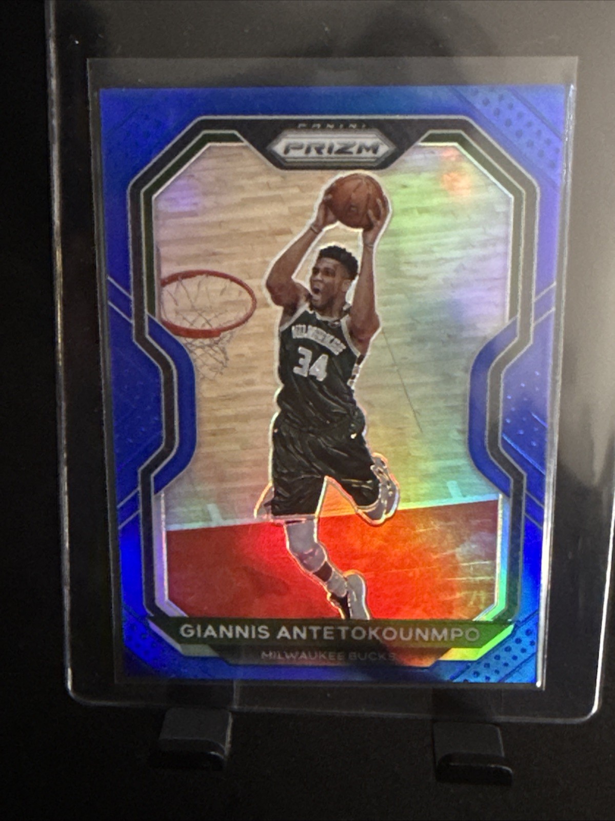 2020-21 Panini Prizm - Giannis Antetokounmpo #111 Blue Prizm /199