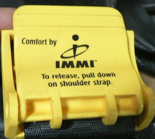 IMMI Freightliner Seat Belt F07566 3 Point Rls80 Komfort Latch F.g Black for sale online eBay