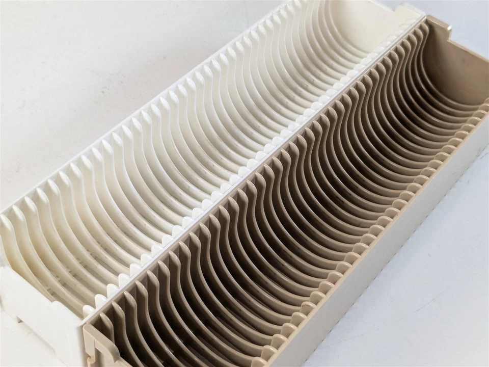 ANSCO & SEARS Lot of 16 GAF TDC Style 40 Capacity Auto End-Lock Slide Trays - Image 4 of 4