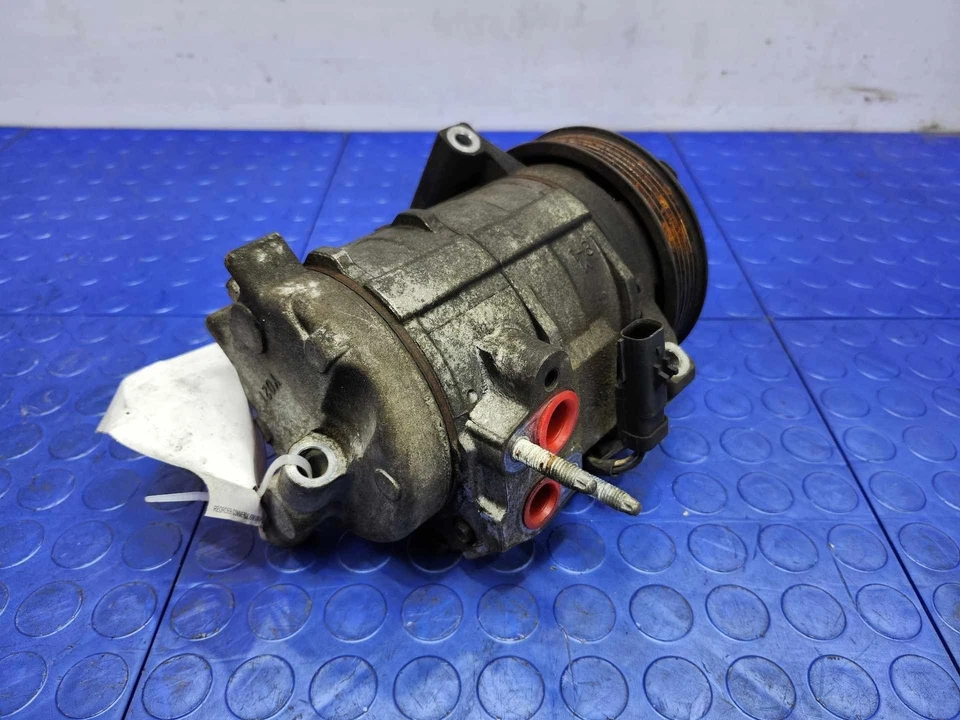 2009-2011 年大众 Routan 4.0L 交流电压缩机总成正版原始设备制造商 55111424AA — 第 2/4 张图片