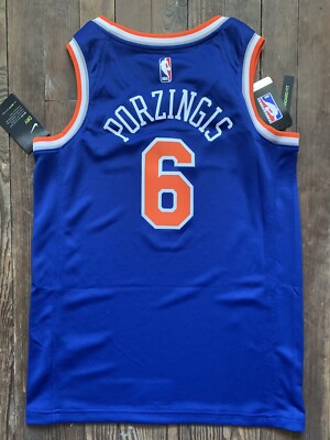 Kristaps Porzingis New York Knicks Size 40 Men's Small S Nike