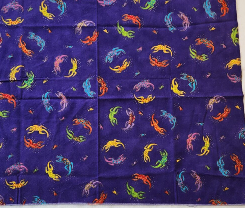 "Secret Jungle" by Laurel Burch for Clothworks - 17" x 15" - Lizards - Purple - Picture 3 of 3
