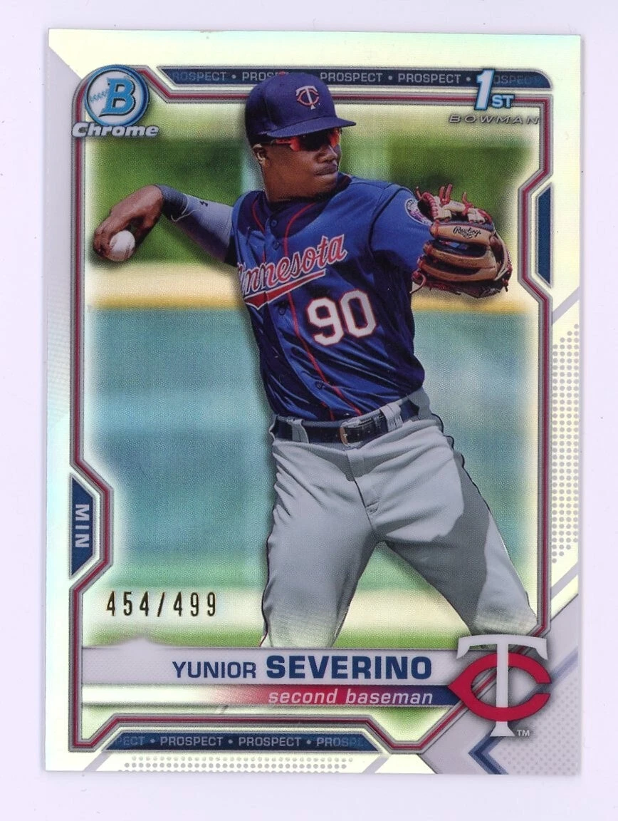 Yunior Severino trading card