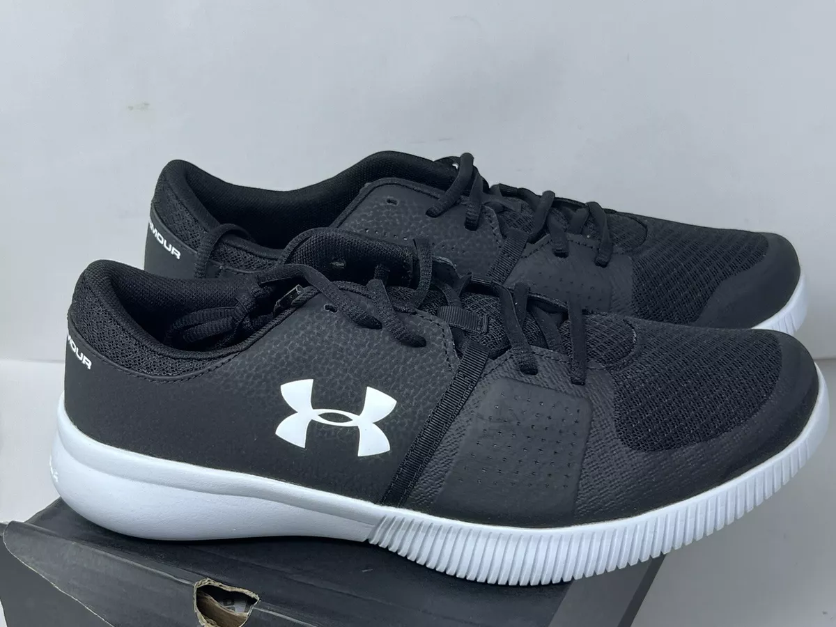 Under armour men's zone training on sale shoes