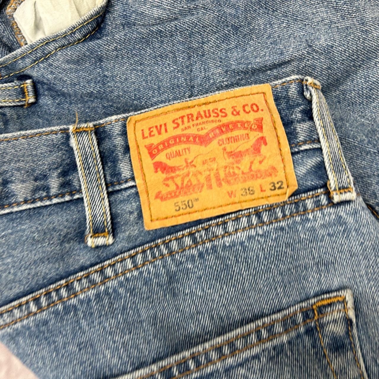 Levi's Shorts Levi 550 Cut Off Denim Shorts Men's 38 thumbnail 3