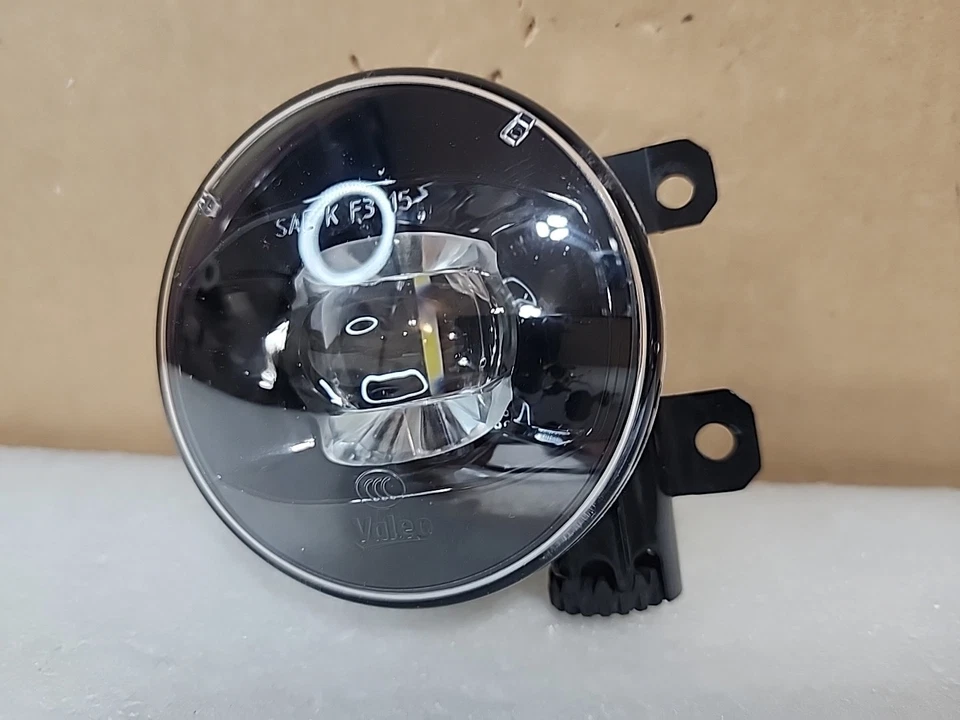 💥2021-2023 FORD BRONCO FRONT RIGHT = LEFT FOG LIGHT 90092347 LAMP OEM - Image 3 of 4