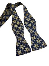 MICHELSONS OF LONDON Mens Bow Tie Paisley Navy Gold Satin 100 Silk Self-Tie