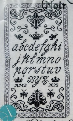 New The Elegant Thread BLACKWORK SAMPLER Cross Stitch Pattern Chart