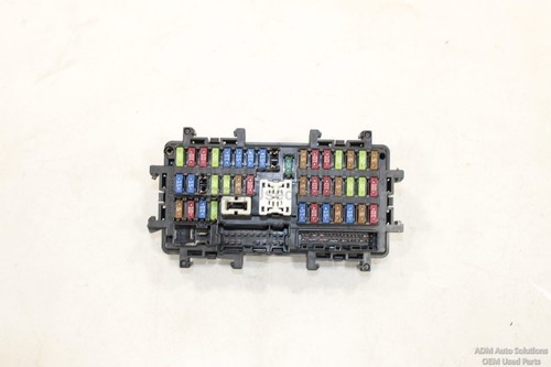 2017-2022 INFINITI Q60 ENGINE CABIN FUSE BOX RELAY JUNCTION BOX UNIT OEM