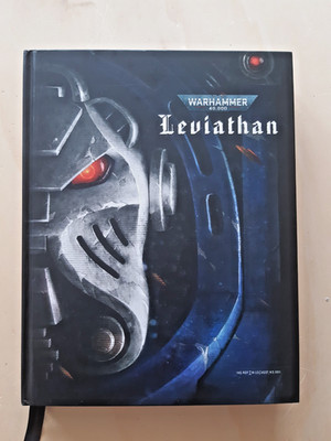 Warhammer 40k Regelbuch, 10. Edition, sehr guter Zustand