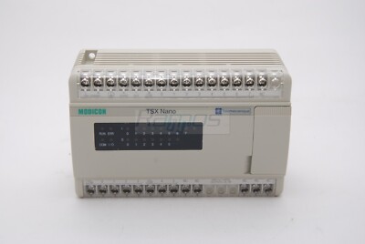 TSX073L1428 Schneider TSX MODULE RELAY 100-240V 50/60HZ Neuware in Italien