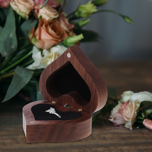 Heart Shaped Display Small Wood Wedding Favor Boxes for