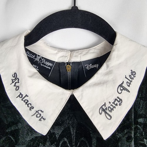 DISNEYLoungefly Stitch Shoppe Womens Dress Small VILLAINS VELVET EMBOSSED PRINT - Picture 6 of 10