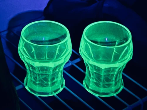 RARE IMPERIAL GLASS CALIENTE 2 ELEGANT DEPRESSION ERA UV GREEN 4" FLAT TUMBLERS