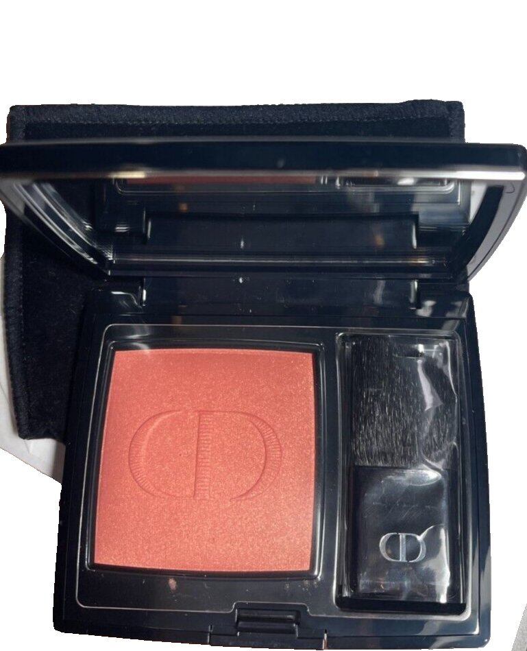Dior Rouge Blush Couture in 219 Rose Montaigne Full Size-image