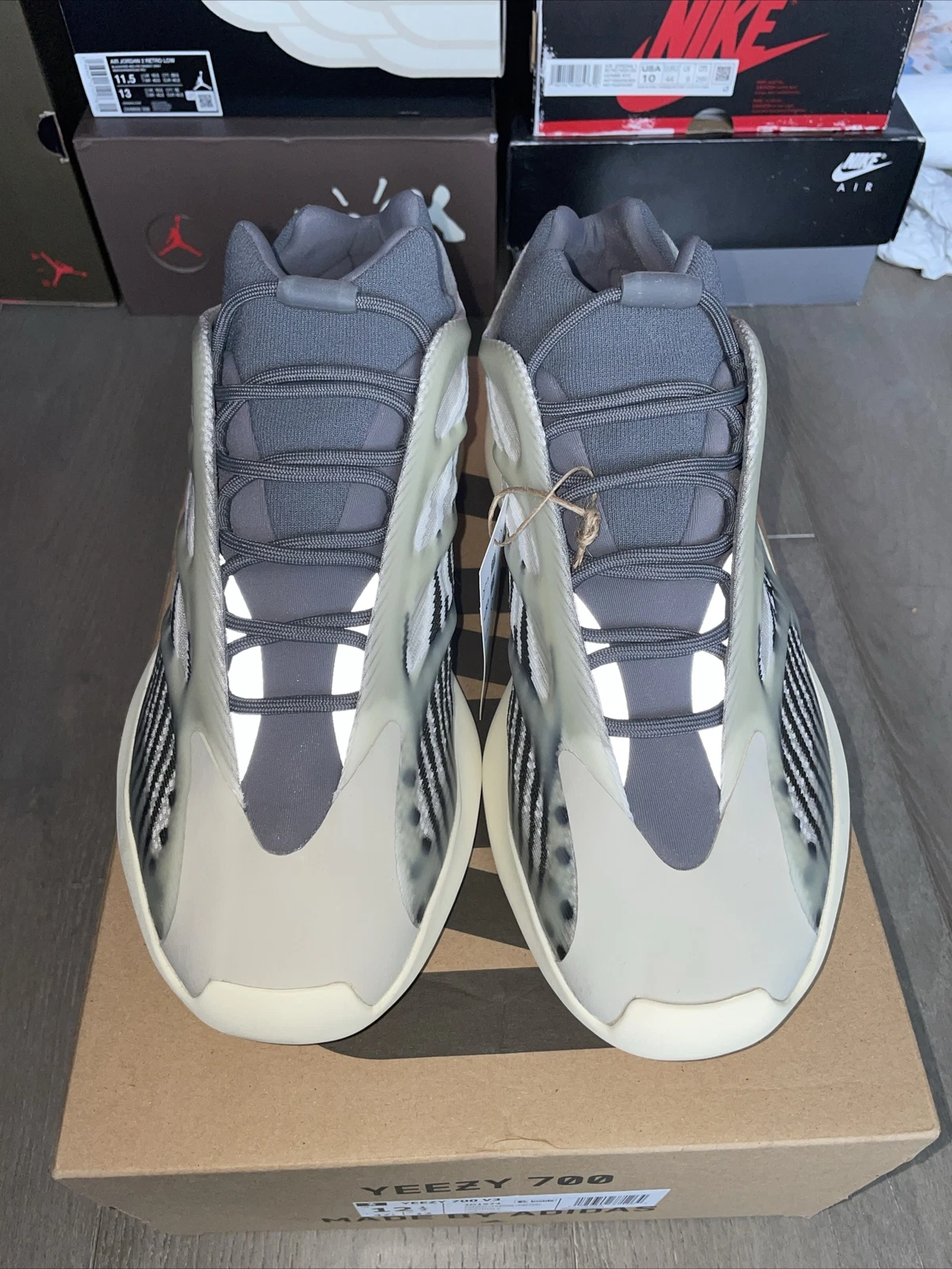 Adidas Yeezy 700 V3 Fade Salt taglia 12 5