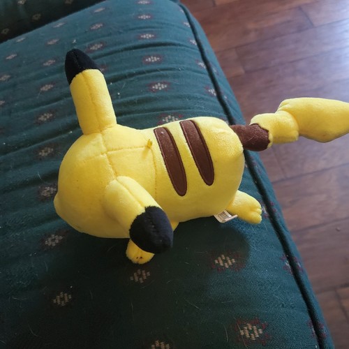 Pokemon Sleeping Pikachu 9 Inch Plush 1997 Free Ship U.s. - Picture 6 of 6