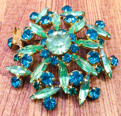 Vtg Austrian Brooch Dome Navette Apple & Dark Green Rhinestone Missing 1 Stone